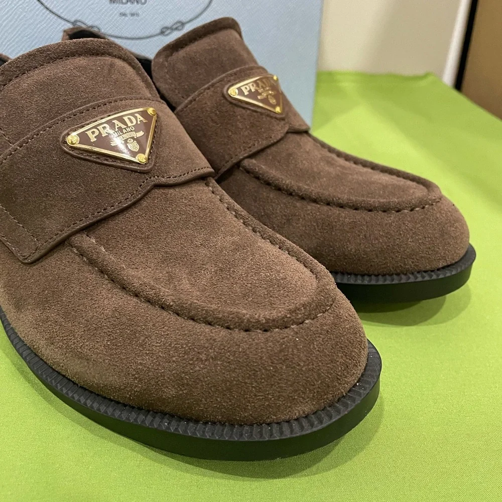 Prada Women's Brown Loafers - Picture 3 of 6